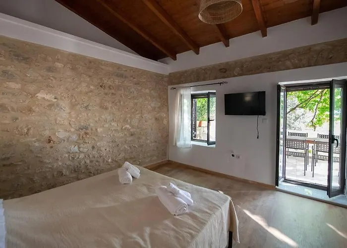 Traditional Stone House Neokhorion (Messenia)